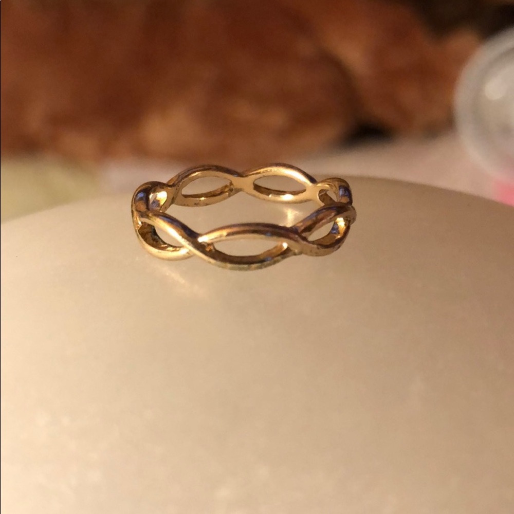 Gold ring